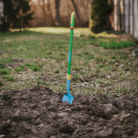 4 Gartengeräte für Kinder