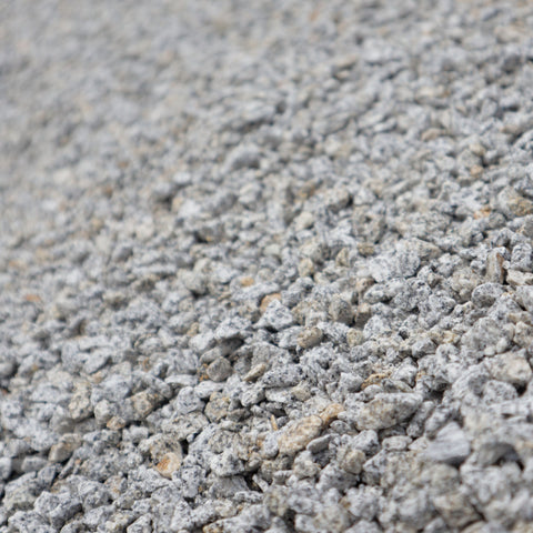 Edelsplitt / Kieselsteine für Garten - Grauer Granitsplitt